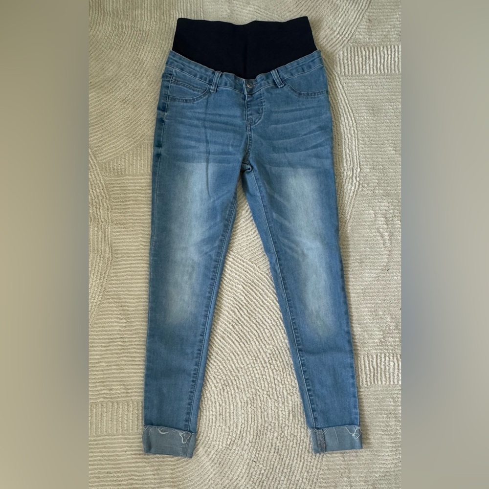 Maternity Jeans (Never worn)